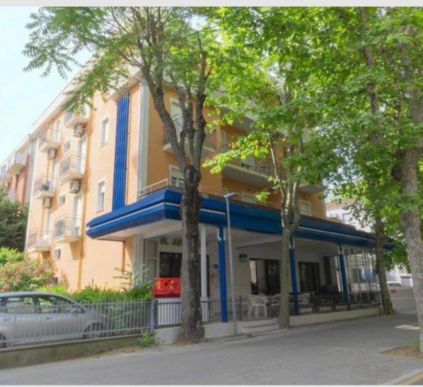 Hotel Kennedy Bellaria-Igea Marina Esterno foto